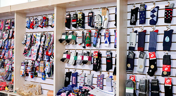 Zhuji Bolong Socks Co., Ltd.